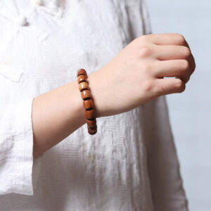 Competitively Price Wooden Bead Bracelet Attractive Luxury Gift Com Contas Smooth Fashion Durable Natural Fragrance Bracelet good fortune peanuts imitating hetian jade bracelet